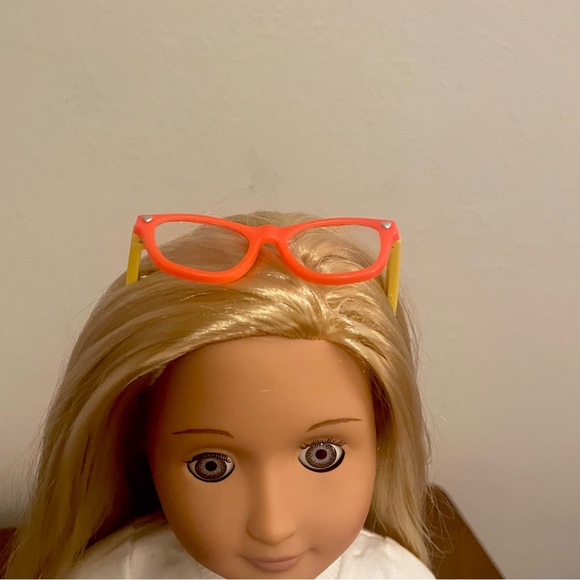 Our Generation 18 in Doll with Outfit - Picture 5 of 7